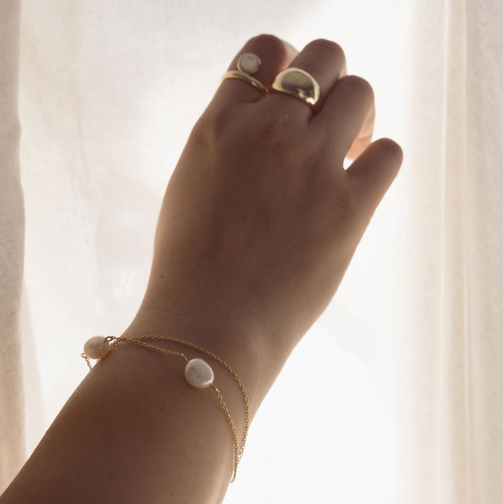 Gemini Pearl Bracelet